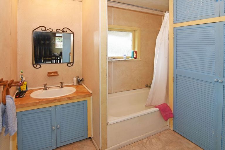 Photo of property in 45 Roberts Road, Lansdowne, Masterton, 5810