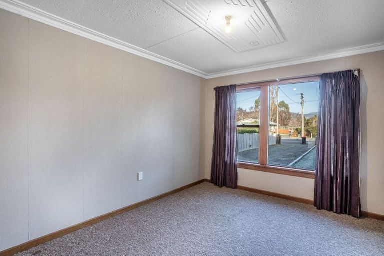 Photo of property in 80 Main Street, Otautau, 9610