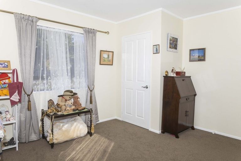 Photo of property in 268 Smith Road, Dannevirke, 4978