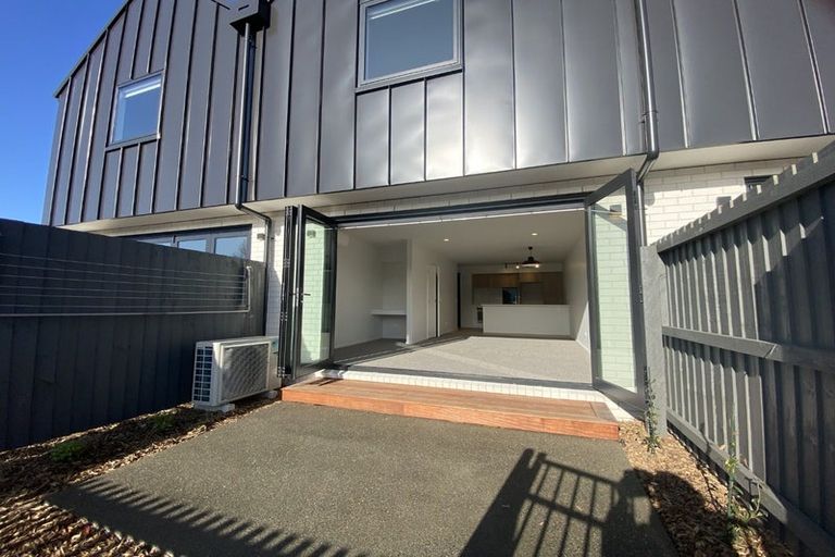 Photo of property in 2/236 Salisbury Street, Christchurch Central, Christchurch, 8013