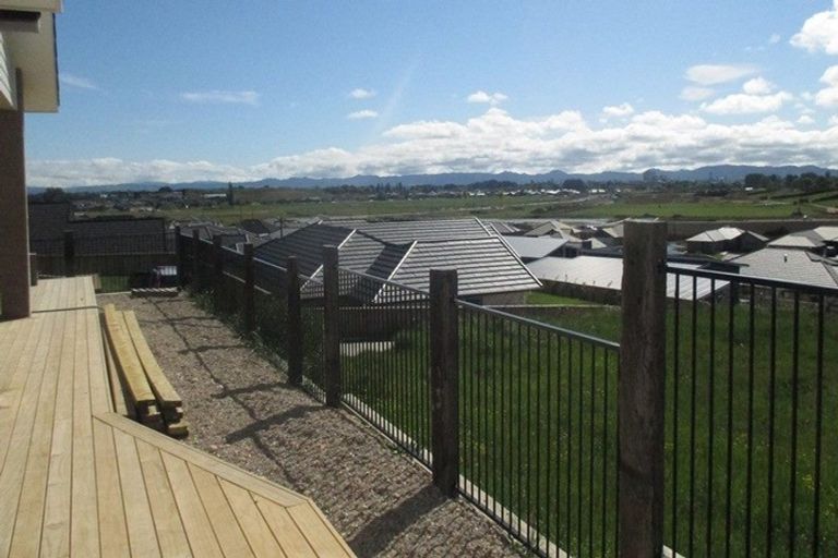 Photo of property in 11 Rigg Place, Flagstaff, Hamilton, 3210