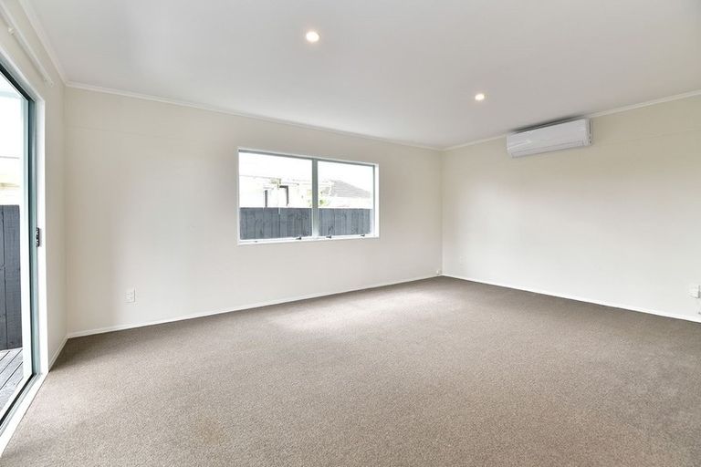 Photo of property in 11b Springs Road, Parakai, 0830