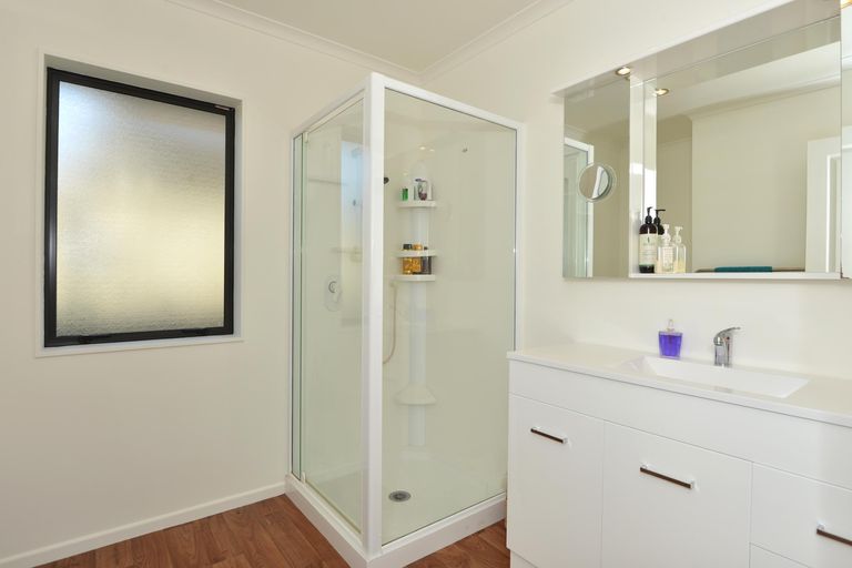 Photo of property in 10 Chatsfield Place, Te Kamo, Whangarei, 0112