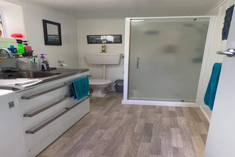 Photo of property in 129 Bridge Street, Eltham, 4322