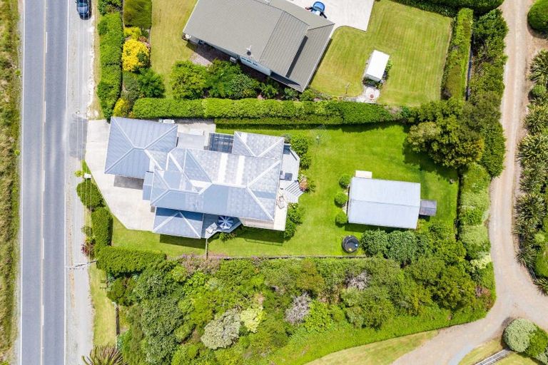 Photo of property in 689 Cove Road, Waipu, 0582