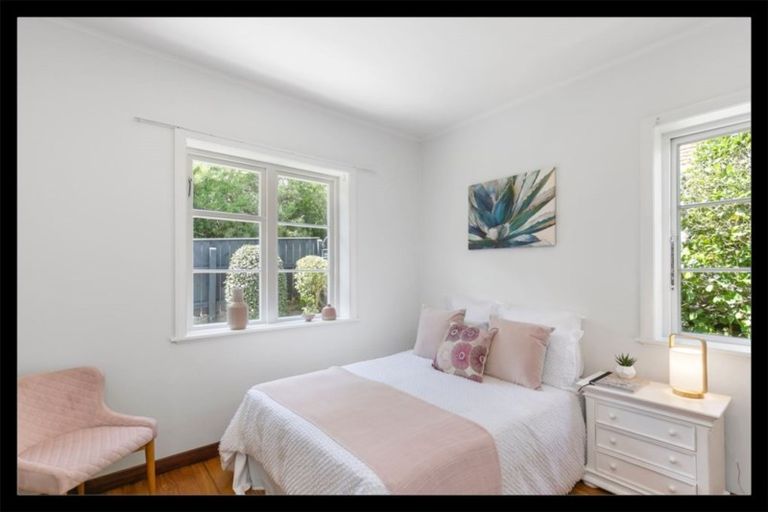 Photo of property in 118 Cashmere Avenue, Khandallah, Wellington, 6035