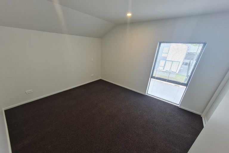 Photo of property in 7 Wheatsheaf Lane, Heathcote Valley, Christchurch, 8022