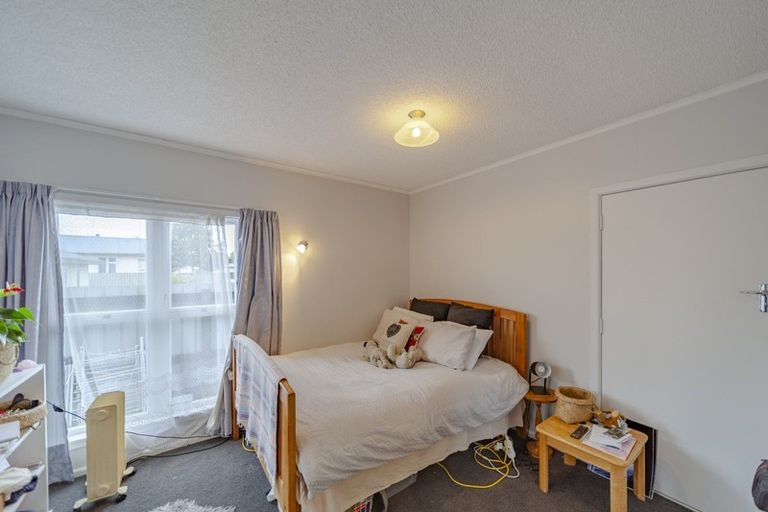 Photo of property in 1/19 Lannie Place, Greenmeadows, Napier, 4112