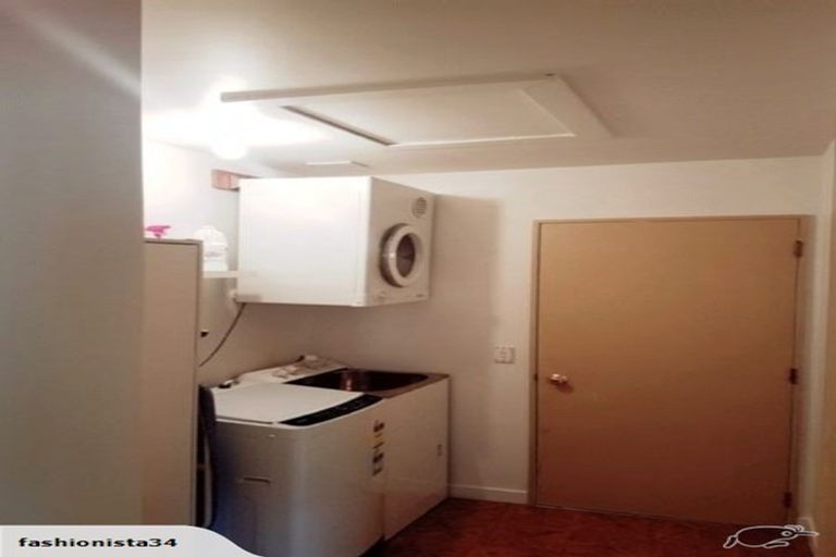 Photo of property in 47 Mcdonnell Road, Arrowtown, 9302