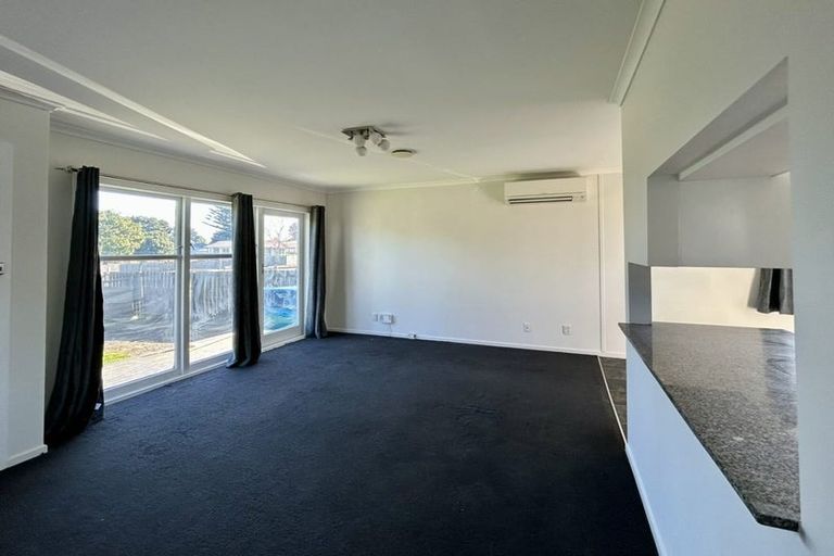 Photo of property in 123 Rowandale Avenue, Manurewa, Auckland, 2102
