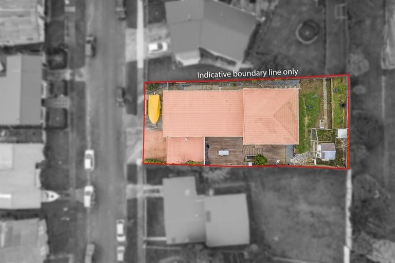 Photo of property in 4 Greenwich Grove, Stokes Valley, Lower Hutt, 5019