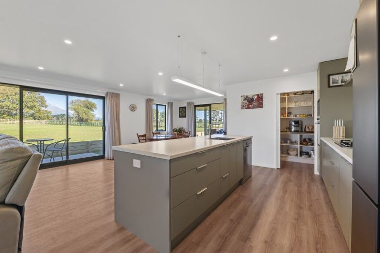 Photo of property in 66e Flint Road, Stratford, 4332