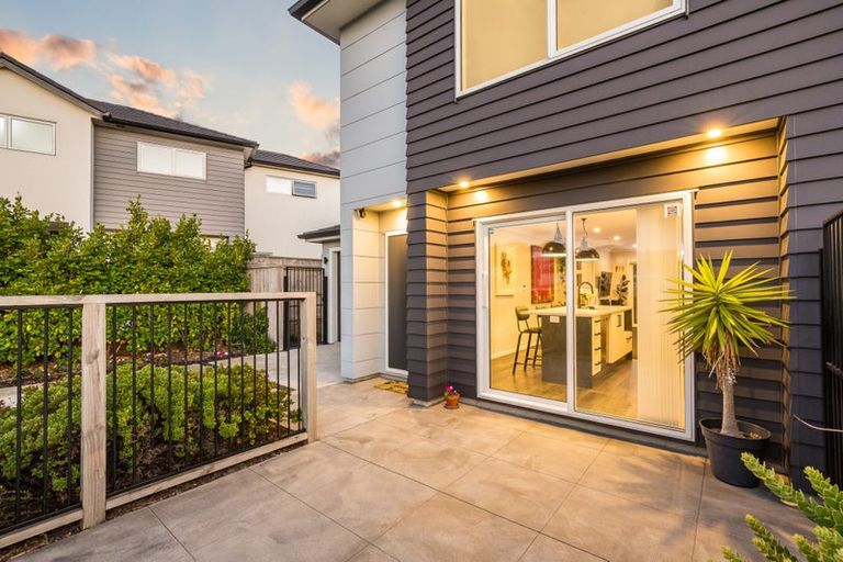 Photo of property in 166a John Burke Drive, Aotea, Porirua, 5024