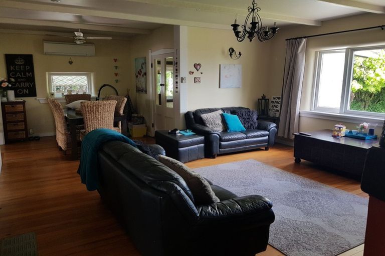 Photo of property in 19 Greenwood Road, Havelock North, 4130