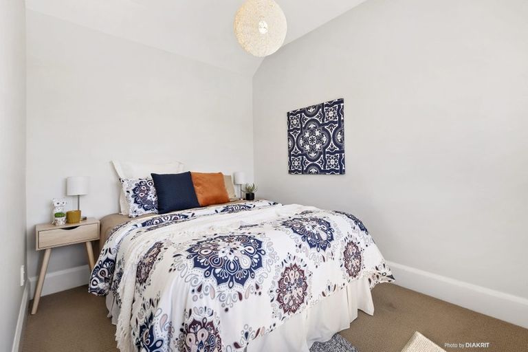 Photo of property in 98 Elizabeth Street, Mount Victoria, Wellington, 6011