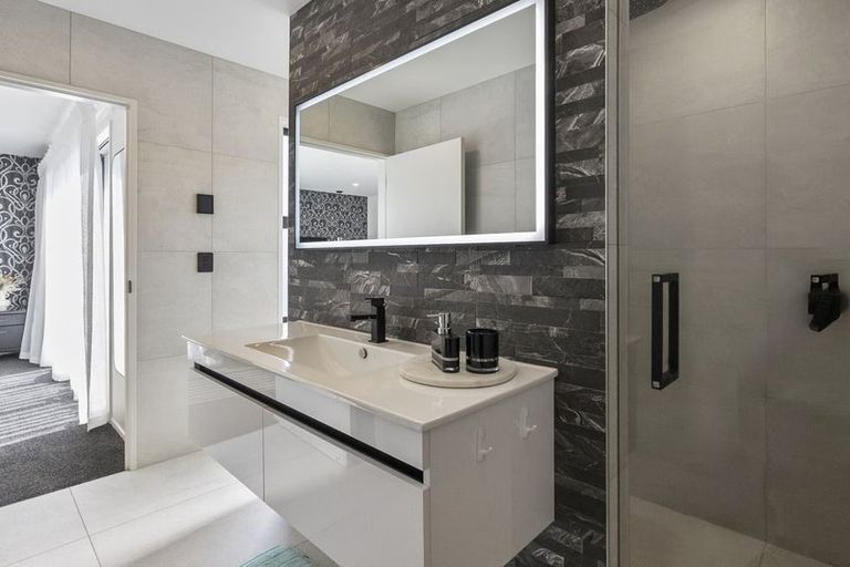 Photo of property in 13 Silverdale Place, Mosgiel, 9024