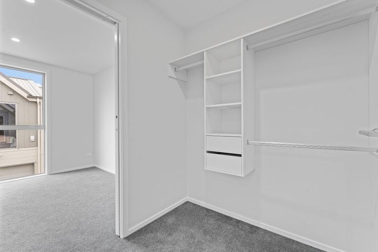 Photo of property in 10b Clensmore Place, Torbay, Auckland, 0630