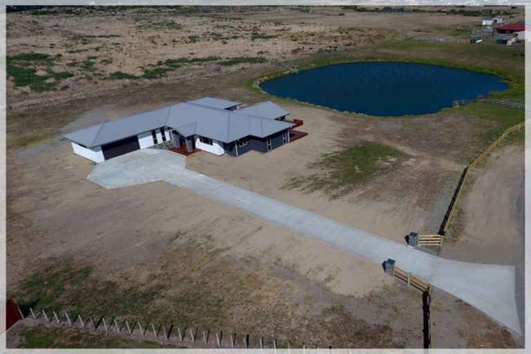 Photo of property in 17 Carex Grove, Foxton Beach, Foxton, 4815