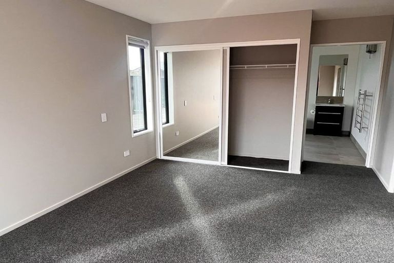 Photo of property in 33 Masefield Drive, Rolleston, 7614