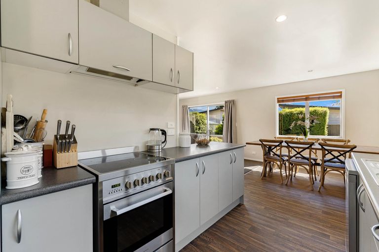 Photo of property in 21 Waenga Drive, Cromwell, 9310