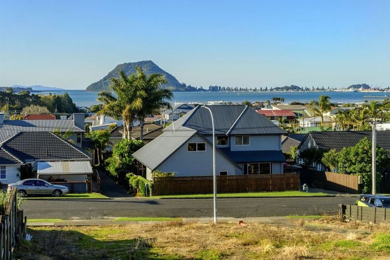 Photo of property in 29 Seaview Road, Otumoetai, Tauranga, 3110