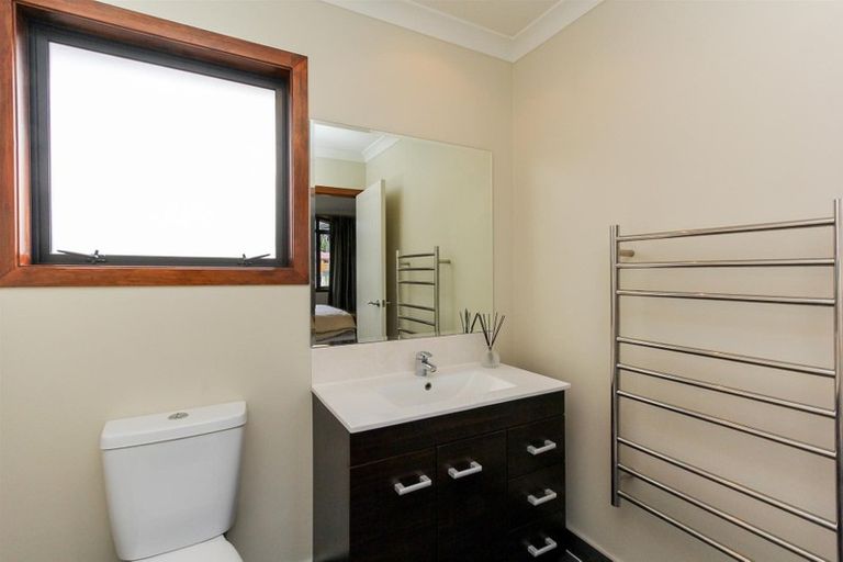 Photo of property in 4 Anderson Way, Highlands Park, New Plymouth, 4312