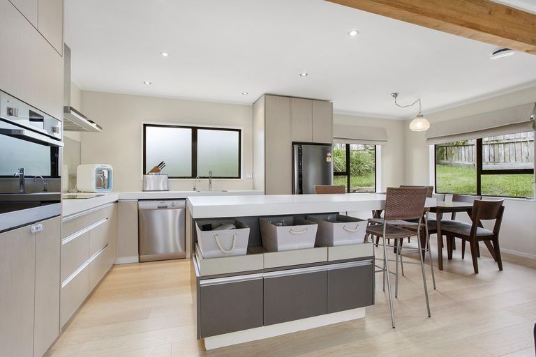 Photo of property in 1/26 Petrel Place, Massey, Auckland, 0614