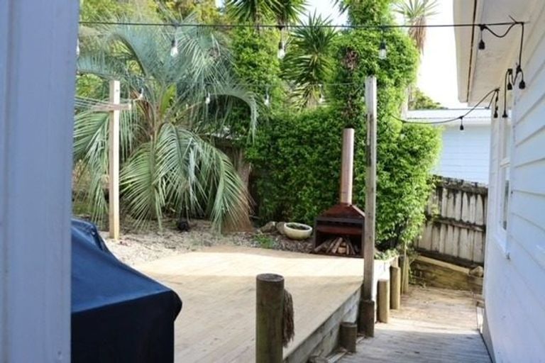 Photo of property in 13 Kopipi Crescent, Ngunguru, Whangarei, 0173