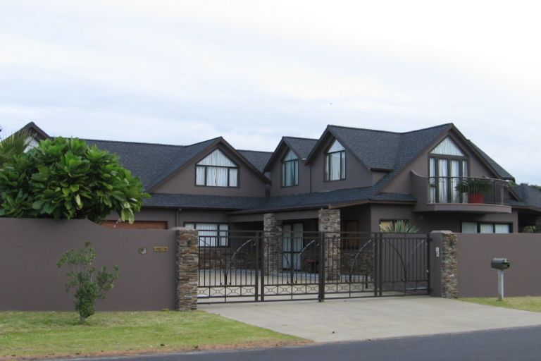 Photo of property in 2 Blue Bell Parade, Omaha, Warkworth, 0986