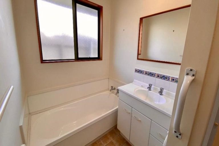 Photo of property in 10a Baxter Place, Stoke, Nelson, 7011