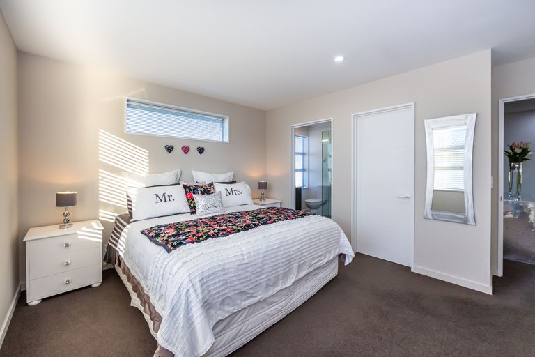 Photo of property in 535 Barbadoes Street, Edgeware, Christchurch, 8013