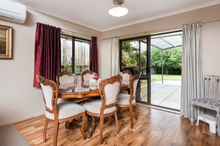 Photo of property in 5 Buxton Place, Ohauiti, Tauranga, 3112