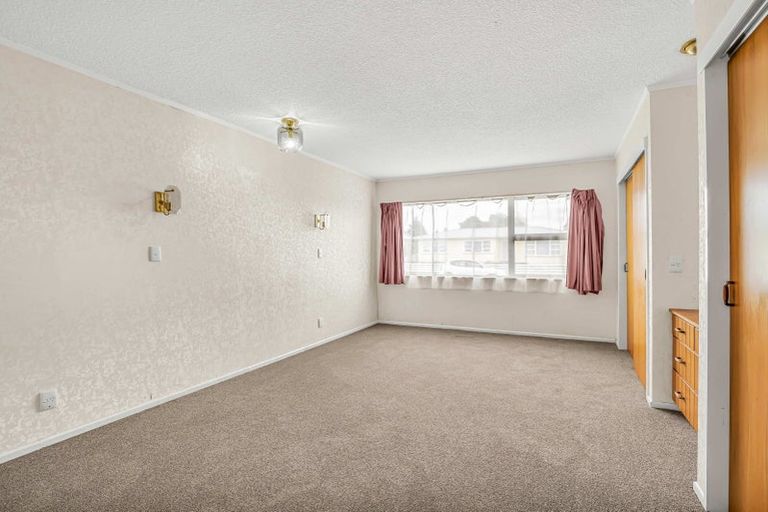 Photo of property in 11 Cornwall Street, Levin, 5510