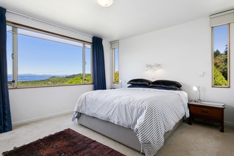 Photo of property in 42 Wakeman Road, Acacia Bay, Taupo, 3330