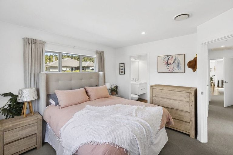 Photo of property in Luggate Park, 27 Cooper Crescent, Luggate, Wanaka, 9383