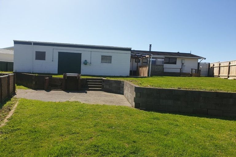 Photo of property in 47 Gardenia Avenue, Bell Block, New Plymouth, 4312