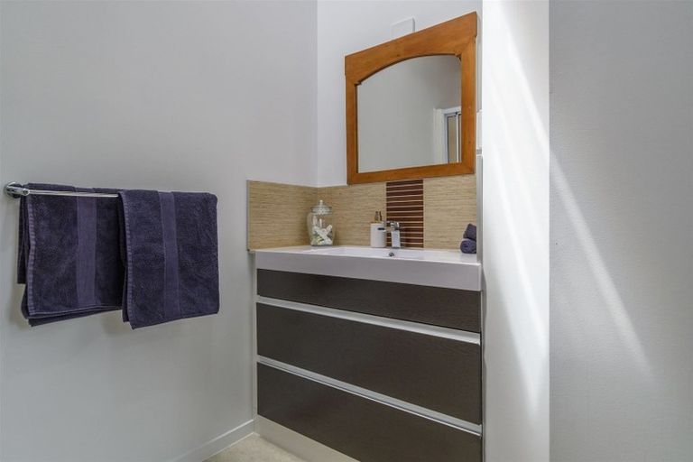 Photo of property in 15 Valley Road, Mount Maunganui, 3116