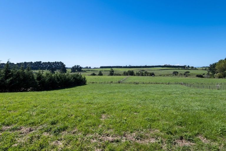 Photo of property in 194 Lindsay Road, Levin, 5510