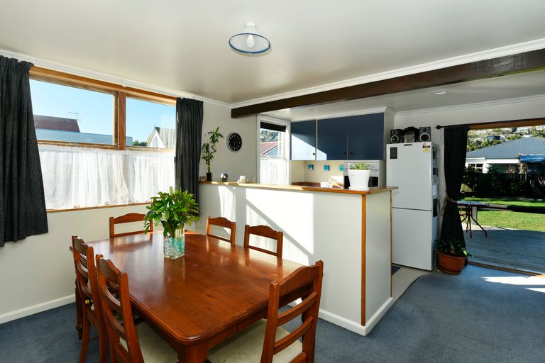 Photo of property in 2/95 Muritai Street, Tahunanui, Nelson, 7011