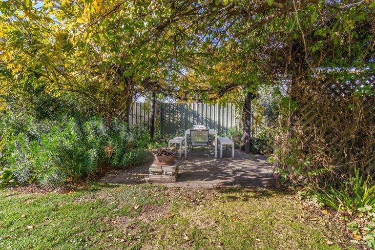 Photo of property in 32 Tollemache Road East, Longlands, Hastings, 4122