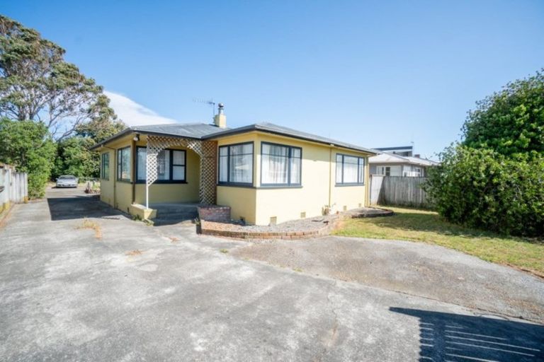 Photo of property in 954 Tremaine Avenue, Roslyn, Palmerston North, 4414