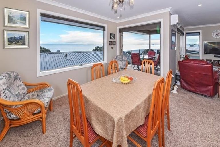 Photo of property in 49a Torkar Road, Clarks Beach, 2122