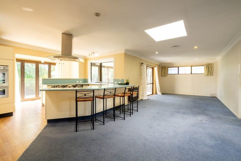 Photo of property in 63 Clifton Terrace, Fitzherbert, Palmerston North, 4410