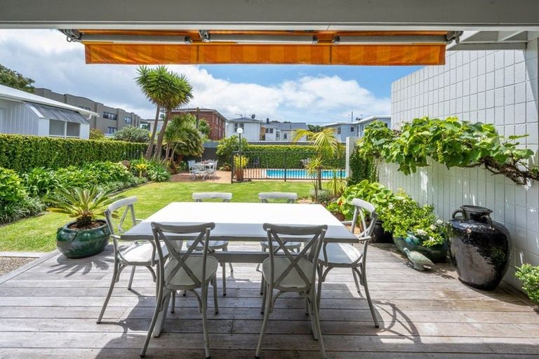 Photo of property in 2/22 Speight Road, Kohimarama, Auckland, 1071