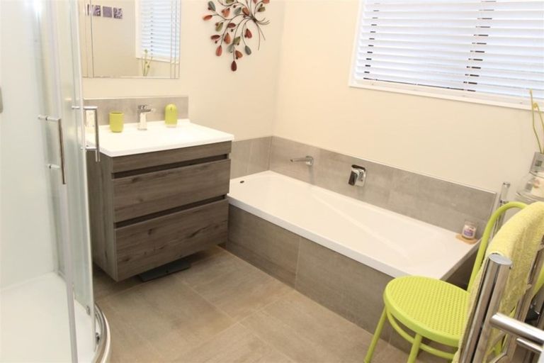 Photo of property in 21a Utuhina Road, Springfield, Rotorua, 3015