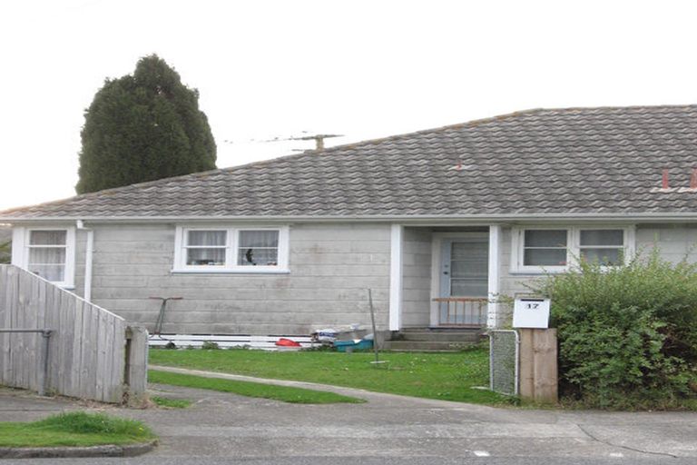 Photo of property in 17 Barton Grove, Naenae, Lower Hutt, 5011