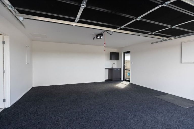 Photo of property in 14 Quaifes Road, Halswell, Christchurch, 8025