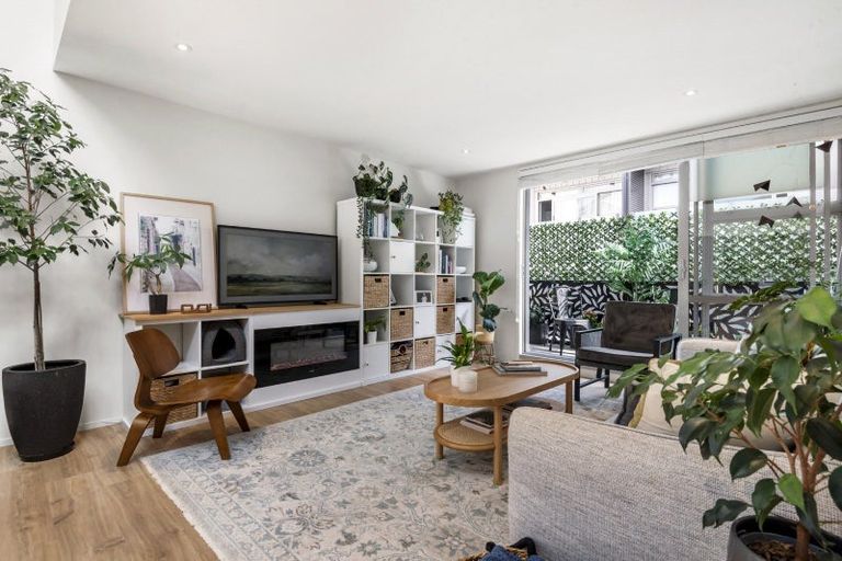 Photo of property in 1d/2 Dickens Street, Grey Lynn, Auckland, 1021