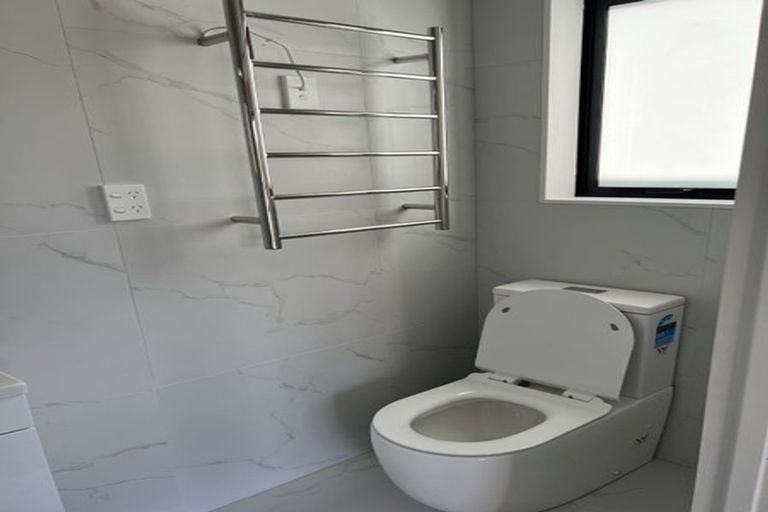 Photo of property in 25a Tributary Parade, Karaka, Papakura, 2113