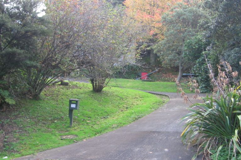 Photo of property in 56 Warner Avenue, Laingholm, Auckland, 0604